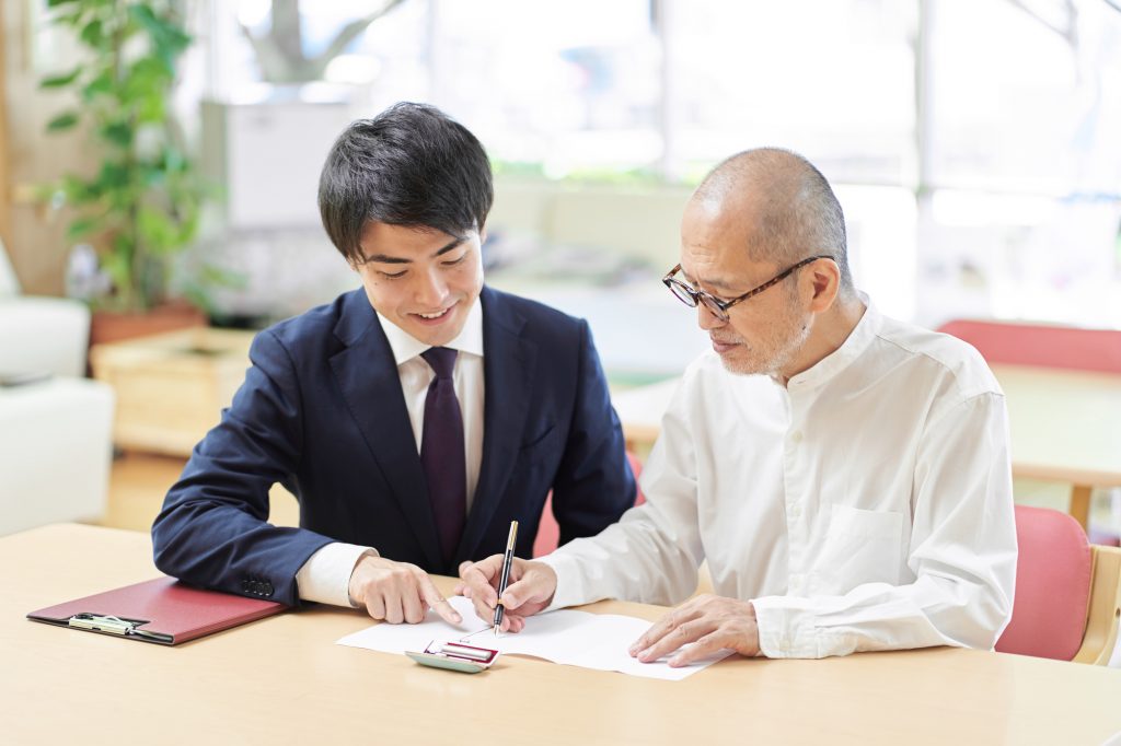 委任状を書く人と代理人